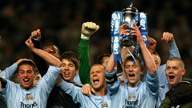 德天空：多特约1000万欧报价17岁巴西后卫普拉特