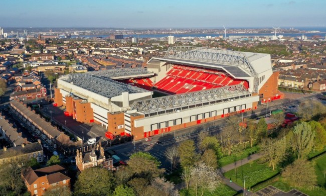 团队篮球造胜果 新疆伊力特收获开门红