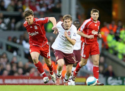 RNGM打赢B王之战，1753天首胜RW侠！樱花绝活兰陵王，fly真危险了