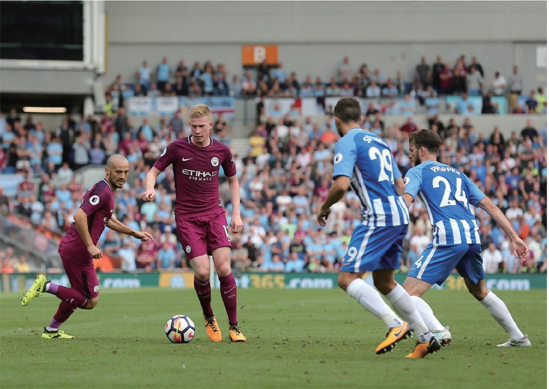 首月月最佳球员出炉 胡金秋和韦瑟斯庞分别当选