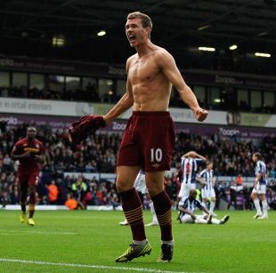 Bin海外风评崩塌！官方被迫删除AL夺冠海报，Doinb辟谣刘青松被踹