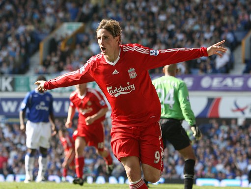 [图]卡扎伊什维利梅开二度 山东泰山战胜上海海港