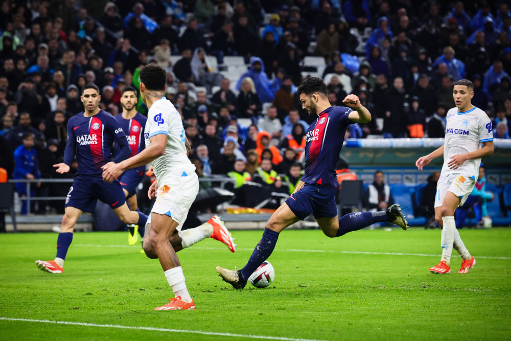 威少赛后直言感受，东契奇传来坏消息！詹姆斯无奈叹息，湖人陷入生死边缘